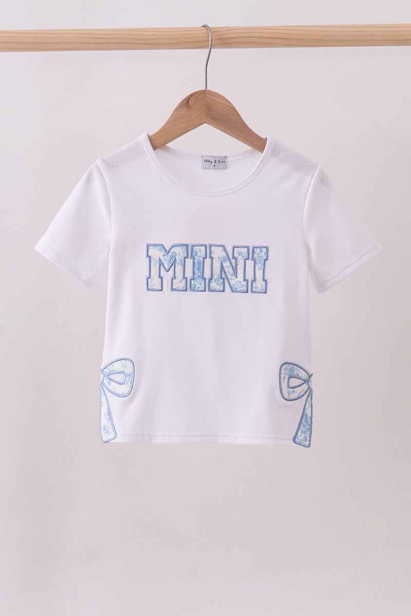 White MAMA bow applique mom&me top