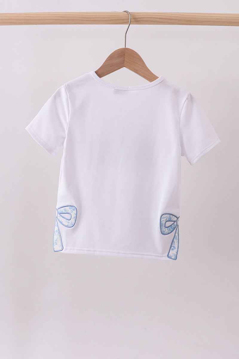White MAMA bow applique mom&me top